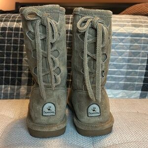 Bear Paw Youth Boot- chestnut color